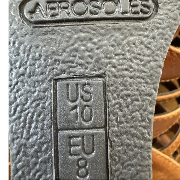 Aerosols Women’s Faux Leather Zip Front Wedge Sandle Brown Size 10M - Picture 6 of 11